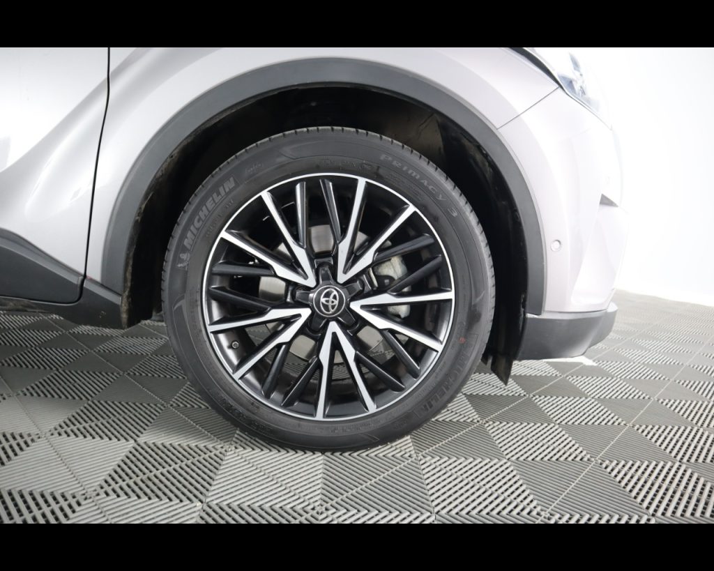 TOYOTA C-HR 1.2t Lounge 4wd cvt - 20