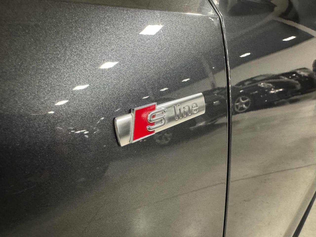 AUDI A4 Avant 40 TDI quattro S tronic S line edition - 13