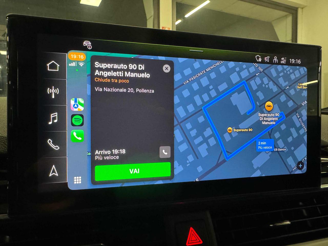 AUDI A4 Avant 40 TDI quattro S tronic S line edition - 22