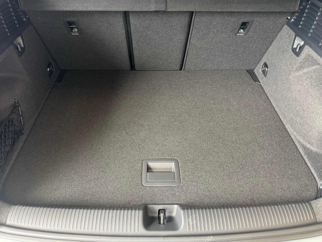 AUDI Q2 30 TDI S line Interiors - 15