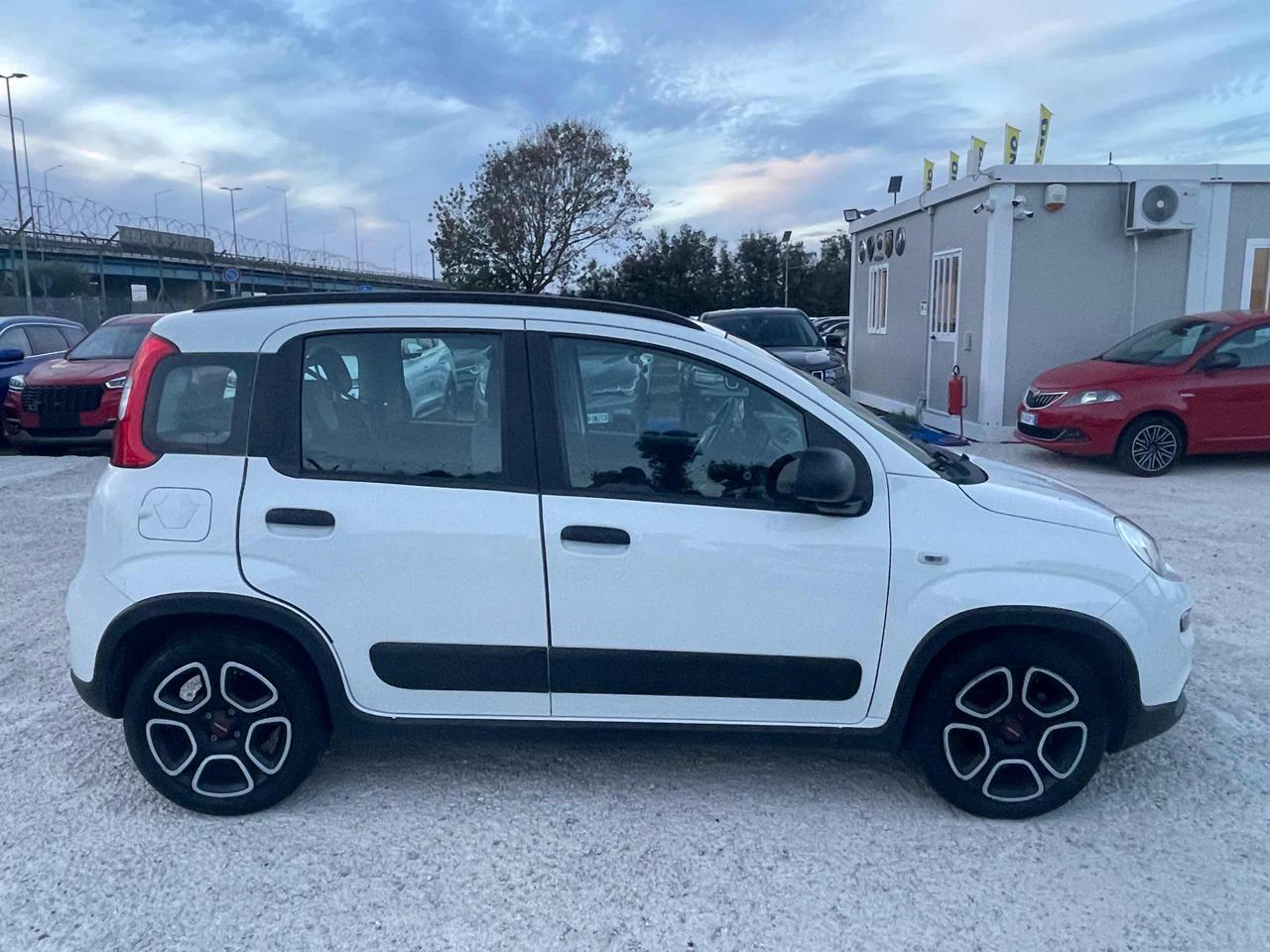 FIAT Panda 1.0 FireFly S&S Hybrid City Life - 16
