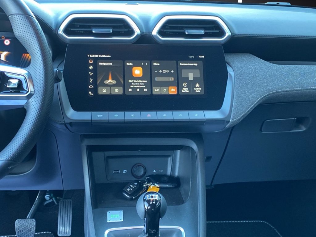 MG ZS 1.5 Standard - 16