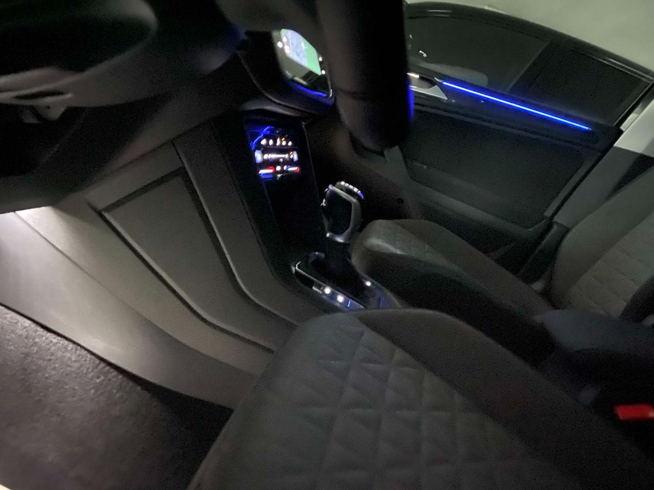 VOLKSWAGEN Tiguan 2.0 TDI 150 CV SCR DSG Life - 37