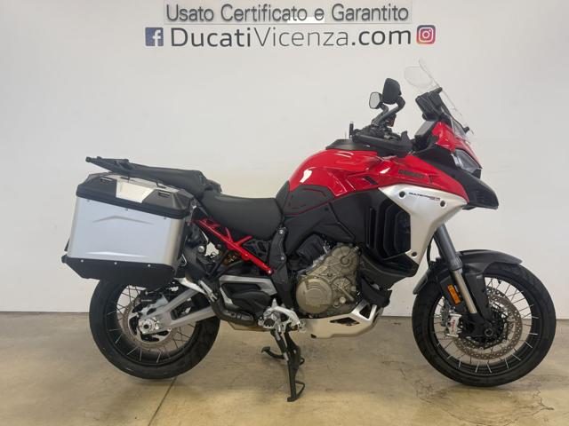 DUCATI Multistrada V4 S Rosso metallizzato