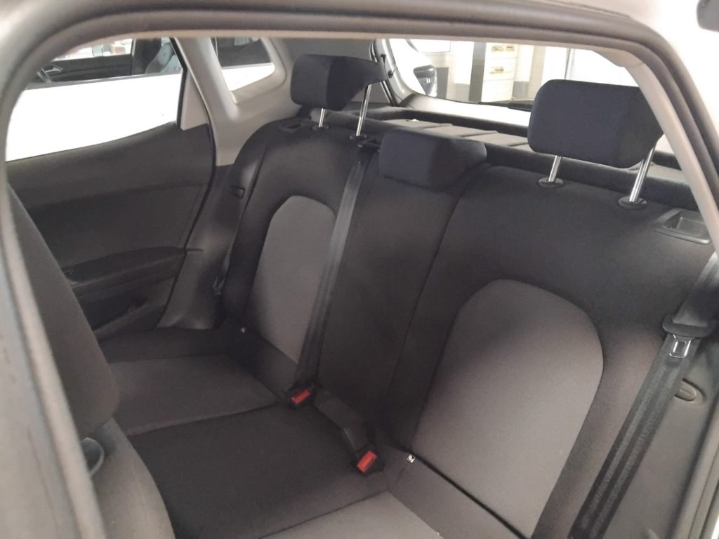 SEAT Arona 1.0 TGI Reference - 8