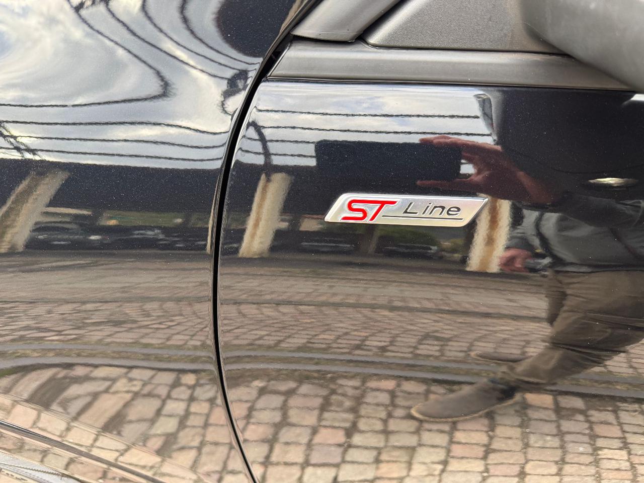 FORD Kuga 1.5 EcoBlue 120 CV aut. 2WD ST-Line - 16