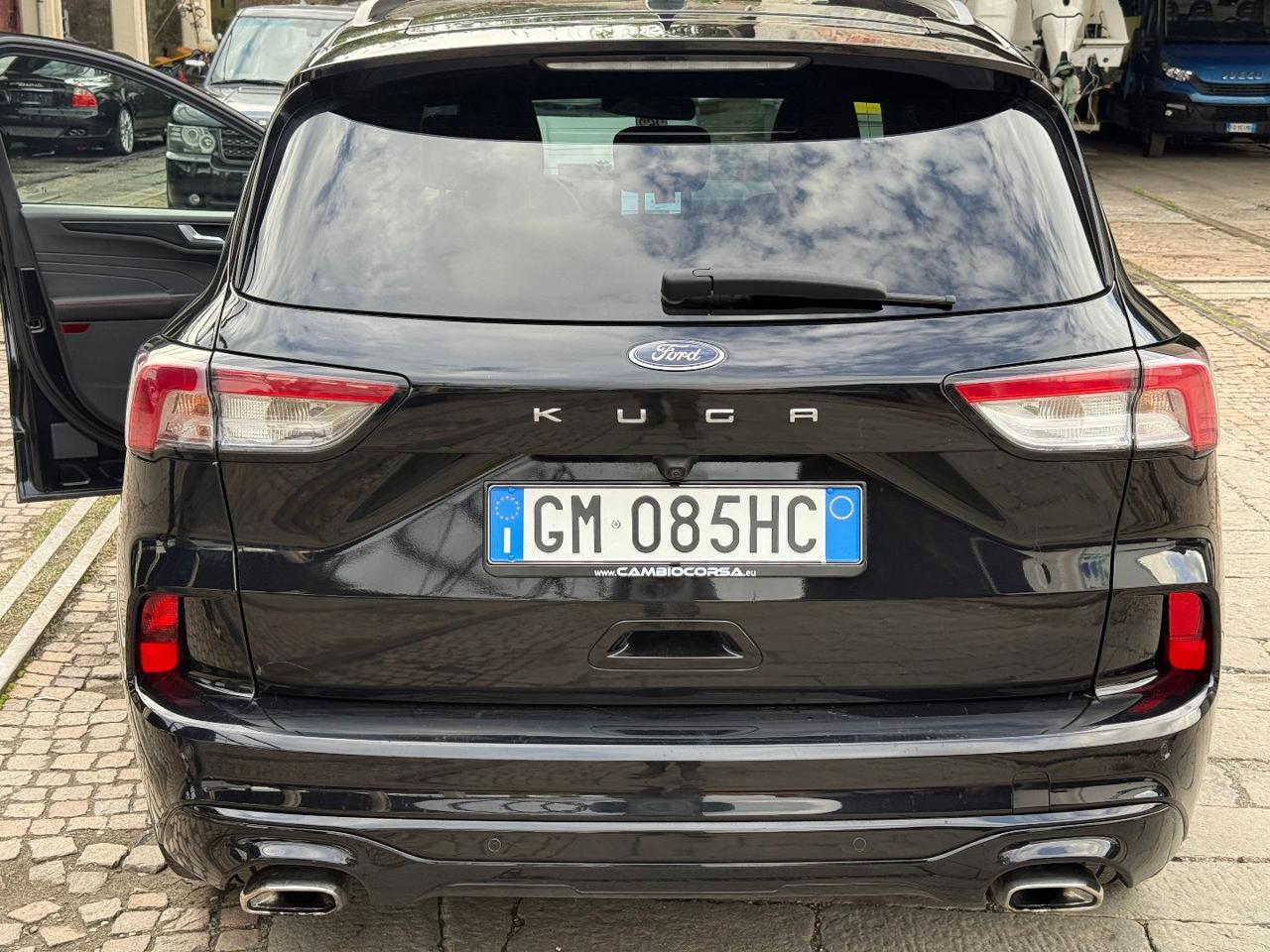 FORD Kuga 1.5 EcoBlue 120 CV aut. 2WD ST-Line - 21