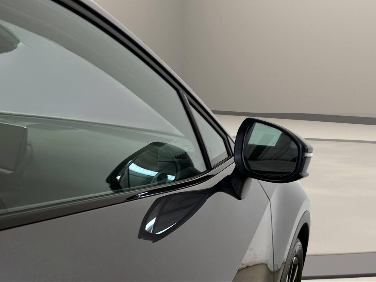 TOYOTA C-HR 1.8 HV Trend - 38