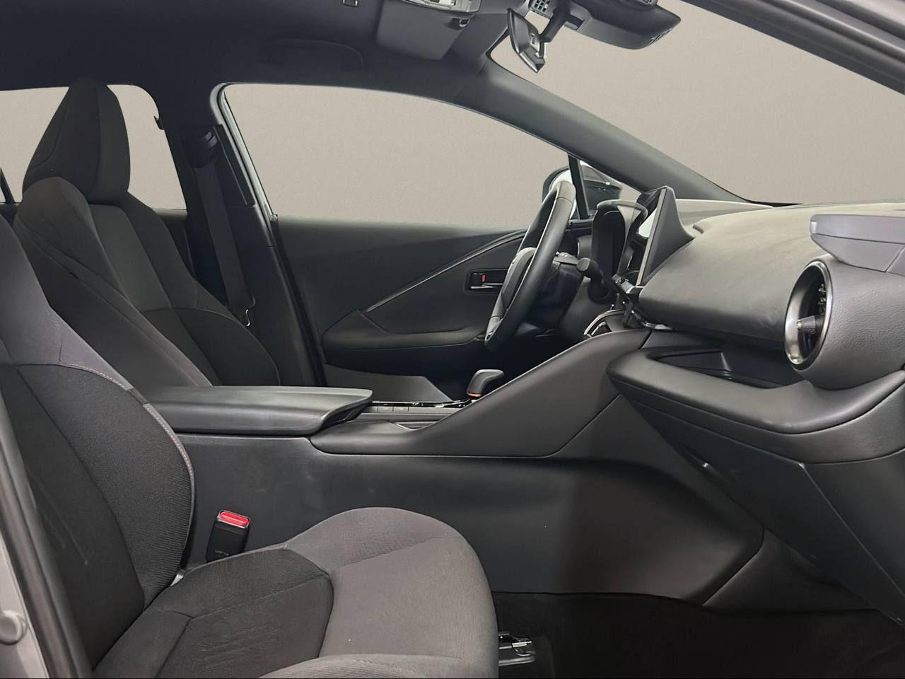 TOYOTA C-HR 1.8 HV Trend - 11