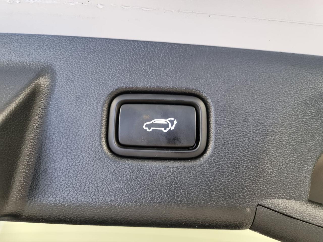 HYUNDAI Tucson 1.6 HEV aut.Exellence - 12