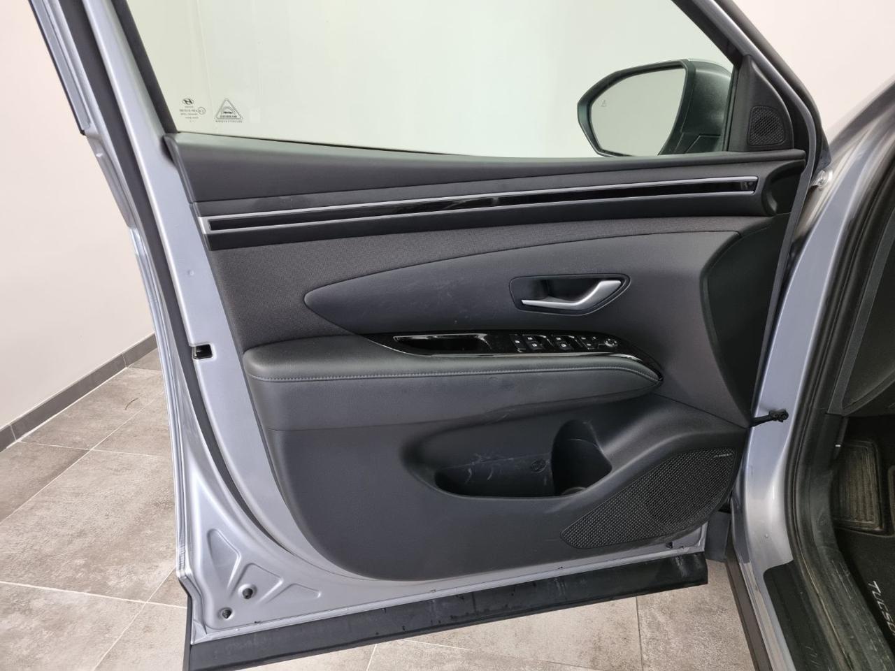 HYUNDAI Tucson 1.6 HEV aut.Exellence - 21