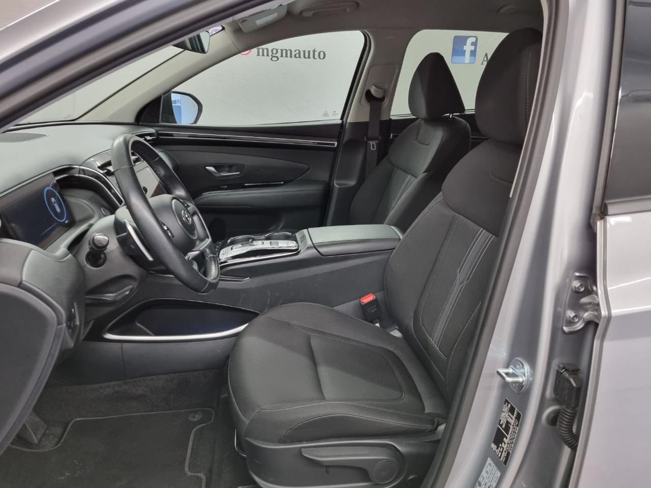 HYUNDAI Tucson 1.6 HEV aut.Exellence - 22