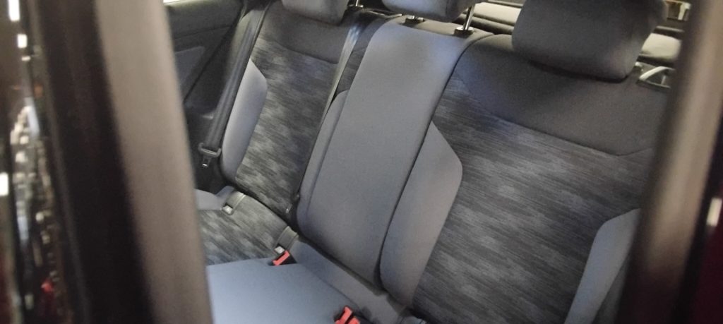 VOLKSWAGEN ID.5 Pro Performance - 7