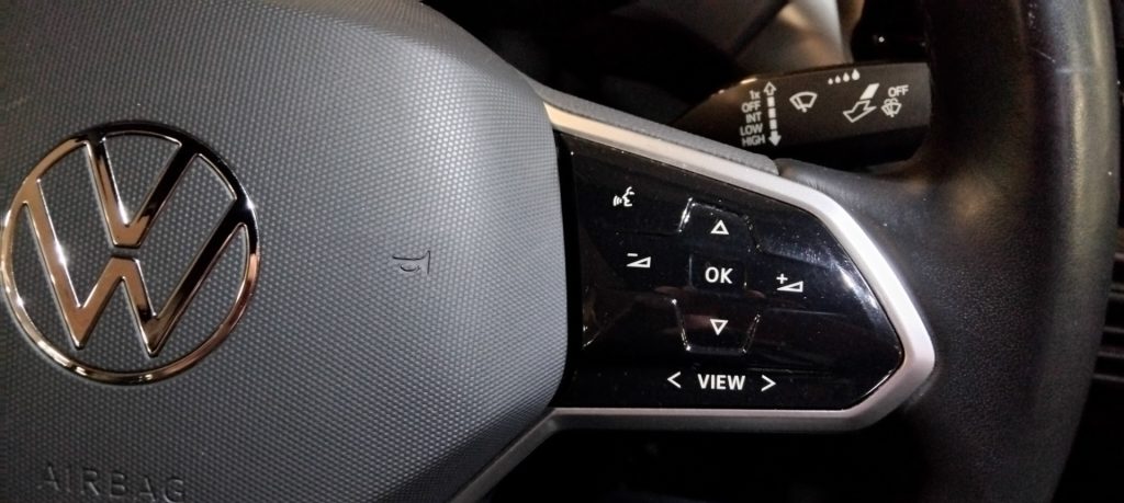 VOLKSWAGEN ID.5 Pro Performance - 20