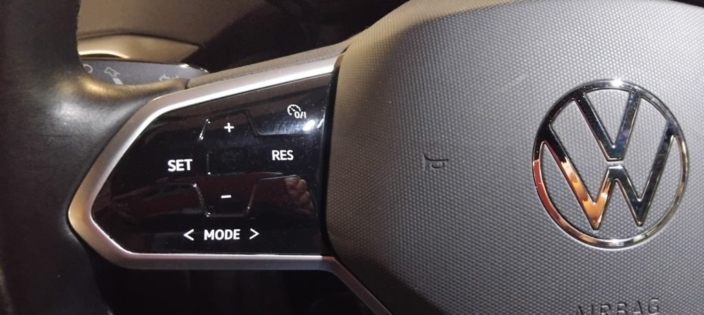 VOLKSWAGEN ID.5 Pro Performance - 21