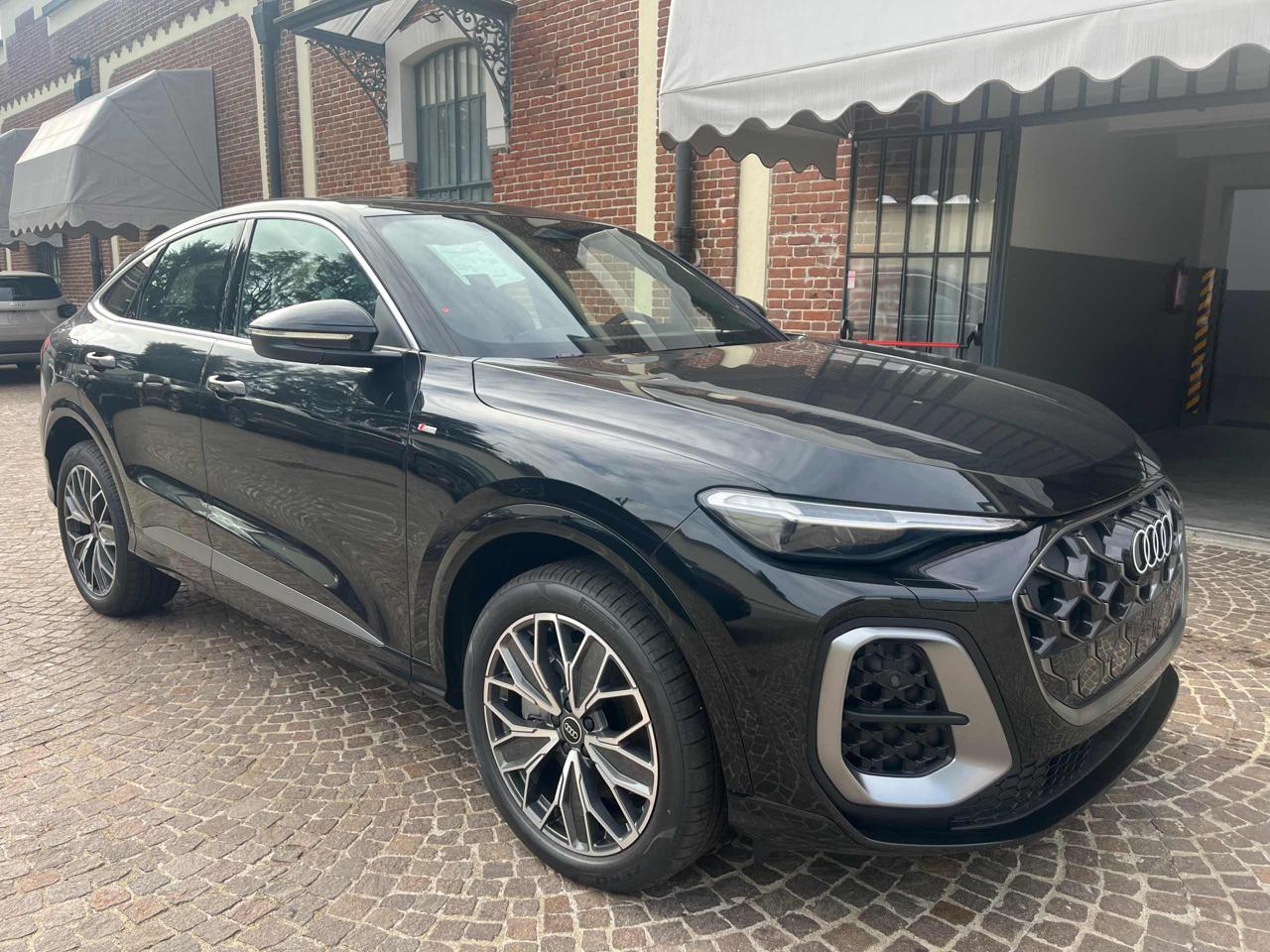 AUDI Q5 SPB TDI 150 kW mHEV+ S tronic quattro S line editi - 12