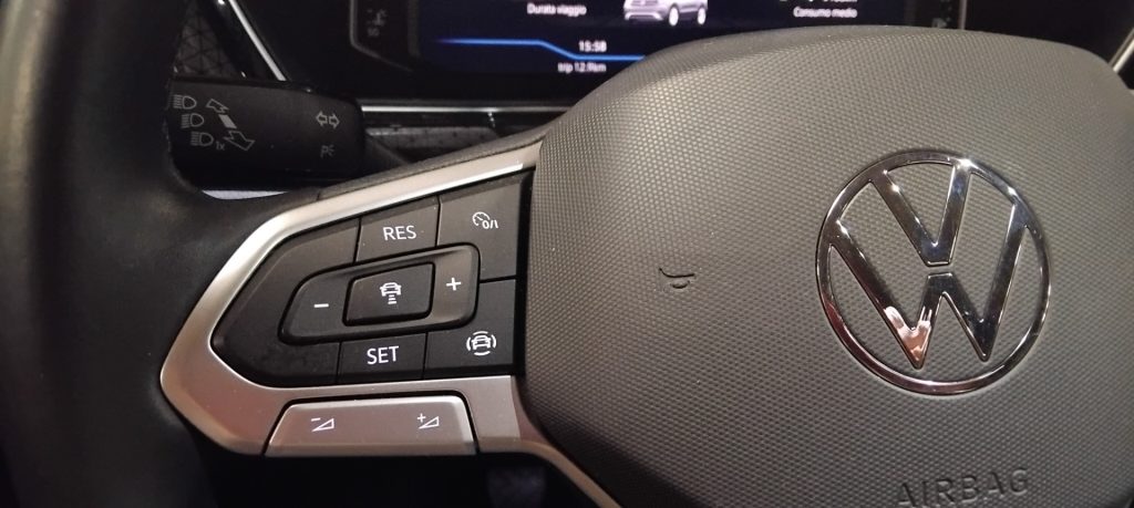 VOLKSWAGEN T-Cross 1.0 TSI 110 CV Advanced LED 17 - 21