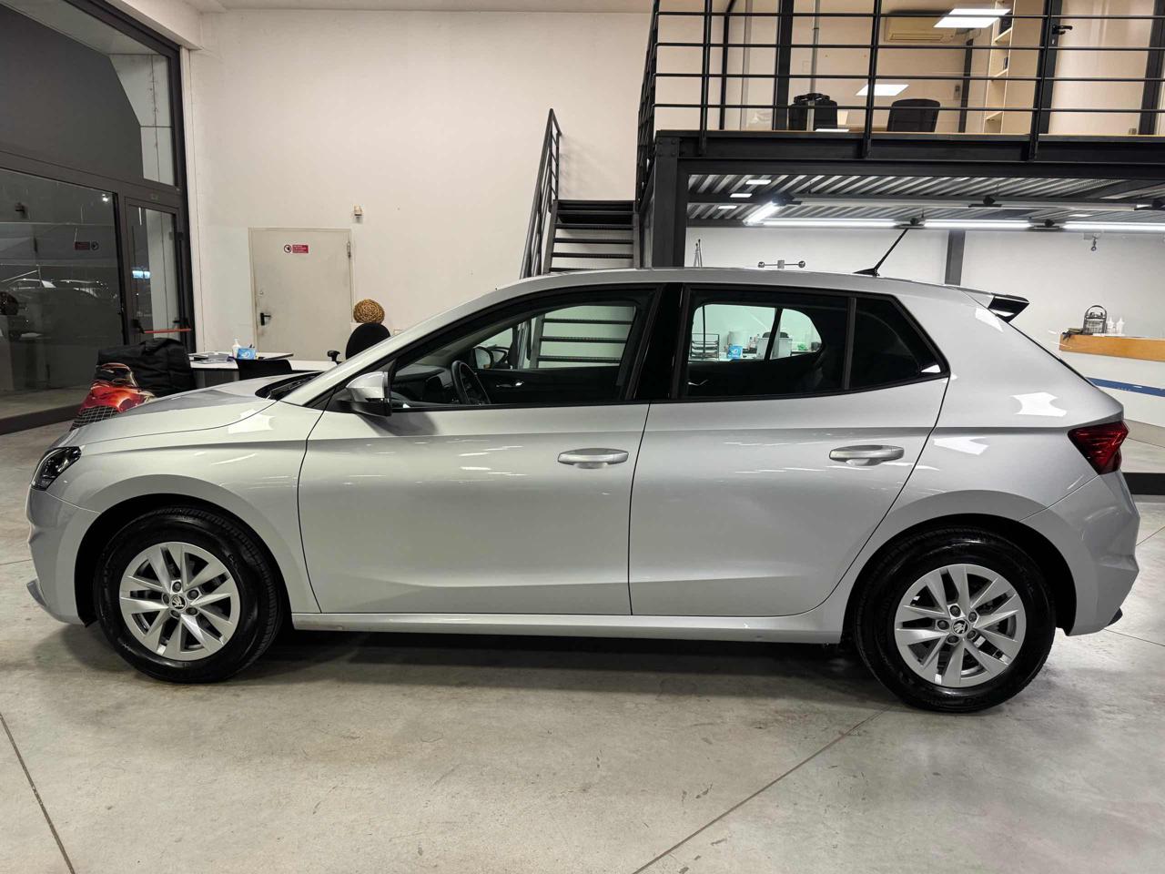 SKODA Fabia 1.0 MPI 80 CV Selection - 6