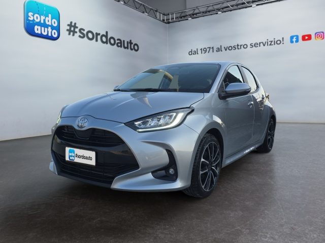 TOYOTA Yaris Argento metallizzato