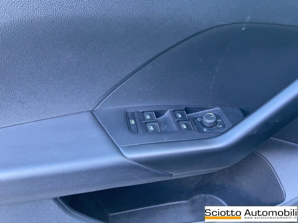 VOLKSWAGEN T-Cross 1.0 TSI Sport - 12