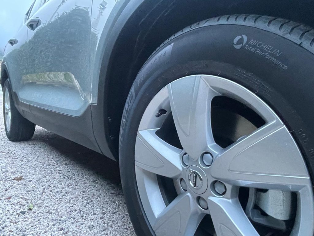 VOLVO XC40 B3 automatico Essential - 8