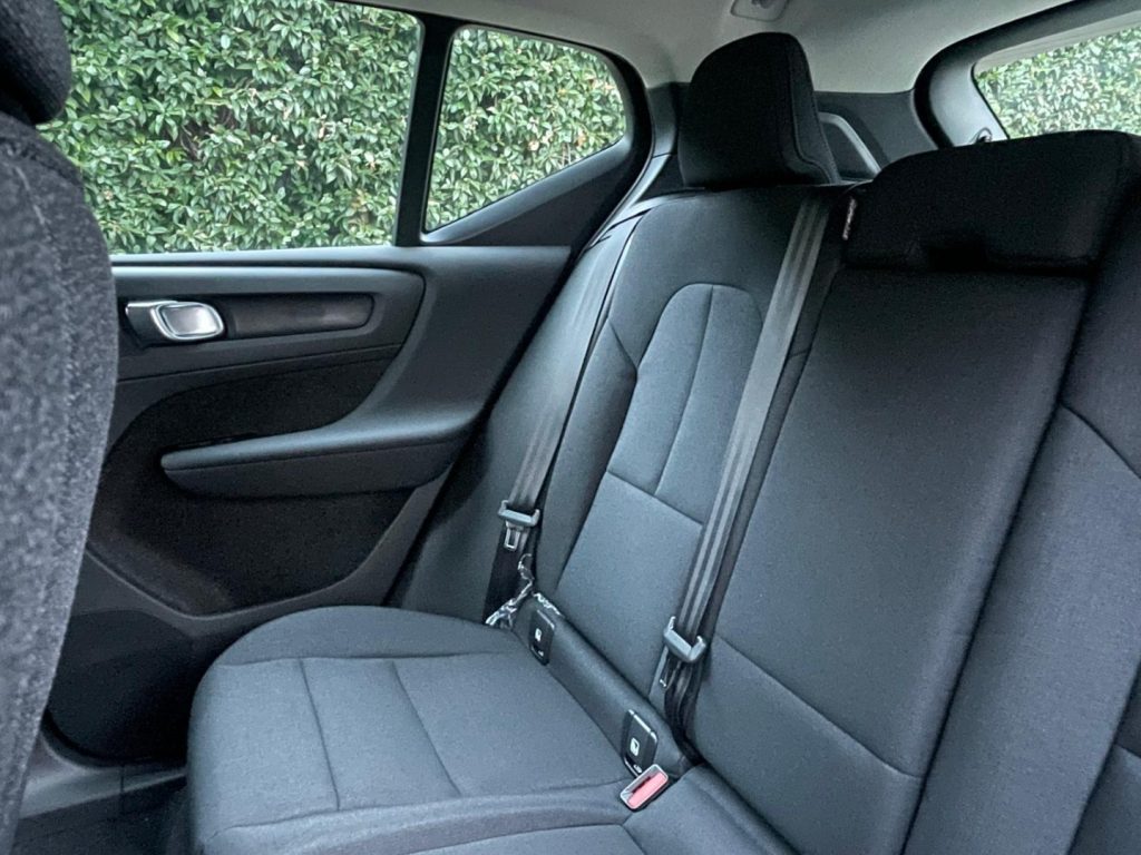 VOLVO XC40 B3 automatico Essential - 13