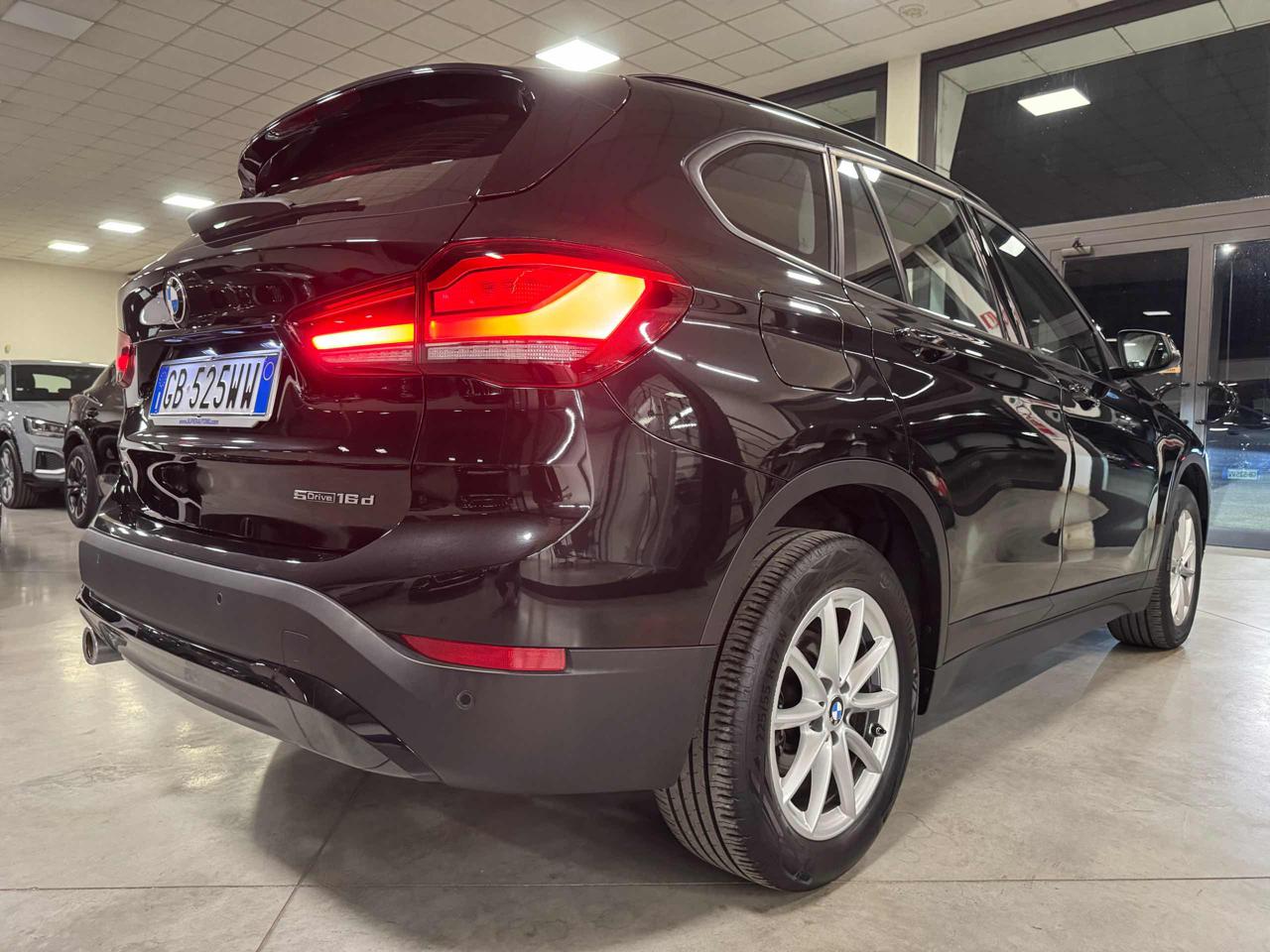 BMW X1 sDrive16d Business Advantage - 4
