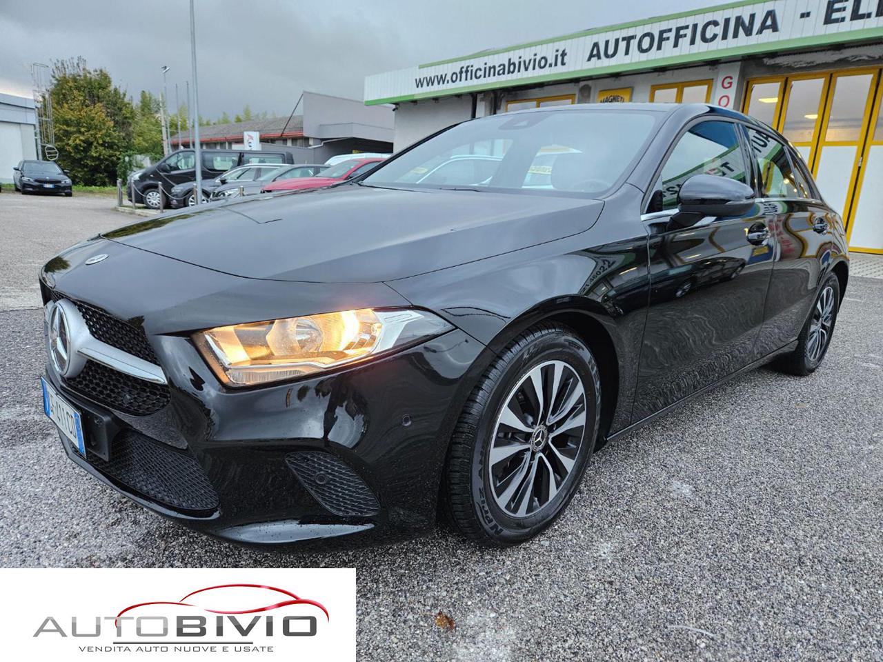 MERCEDES-BENZ A 200 d Automatic Business - 19