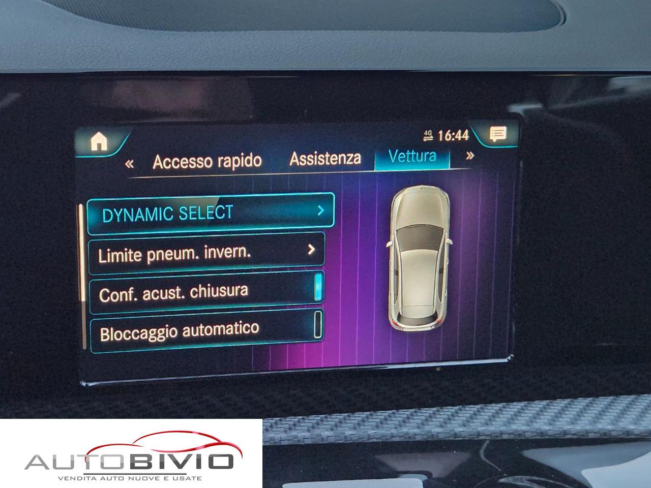 MERCEDES-BENZ A 200 d Automatic Business - 31