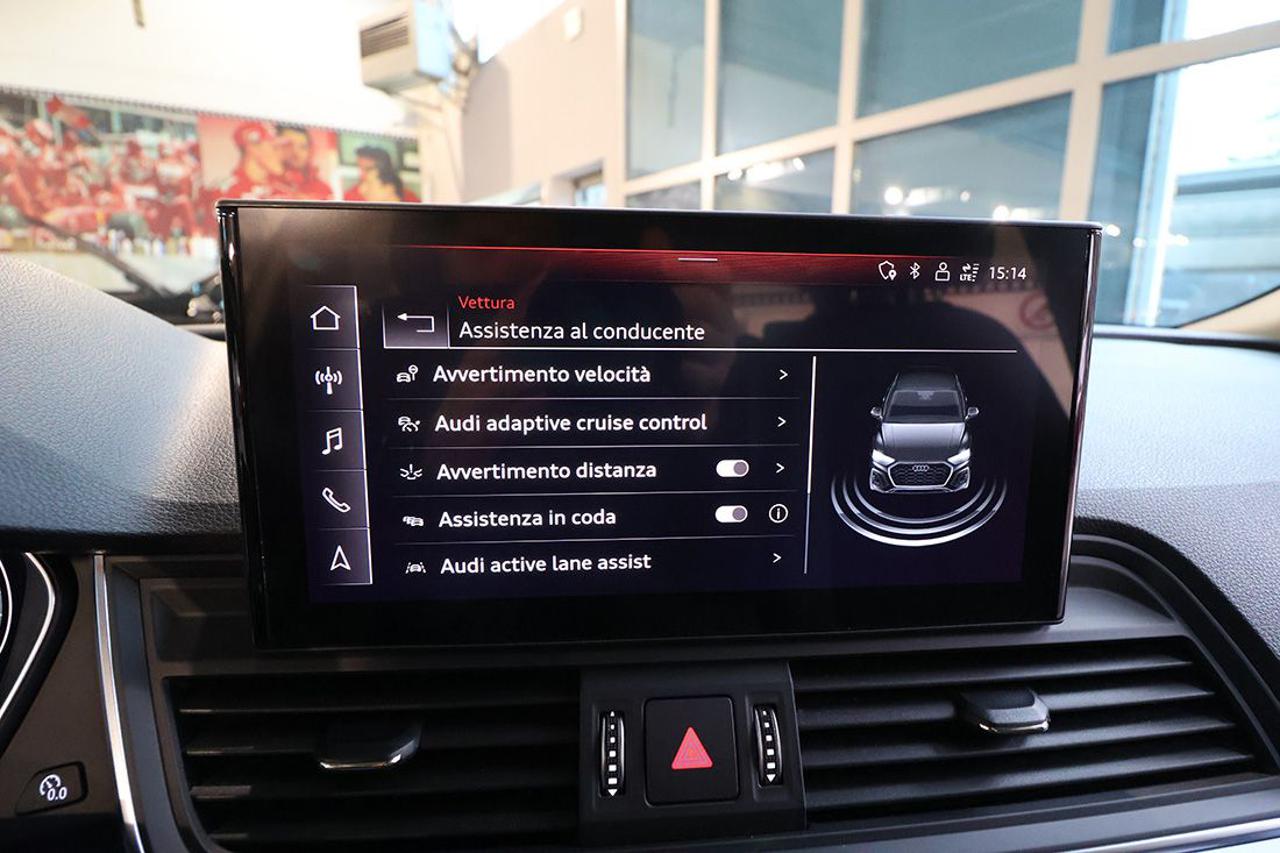 AUDI Q5 35 TDI S-Tronic Business Advanced - 28