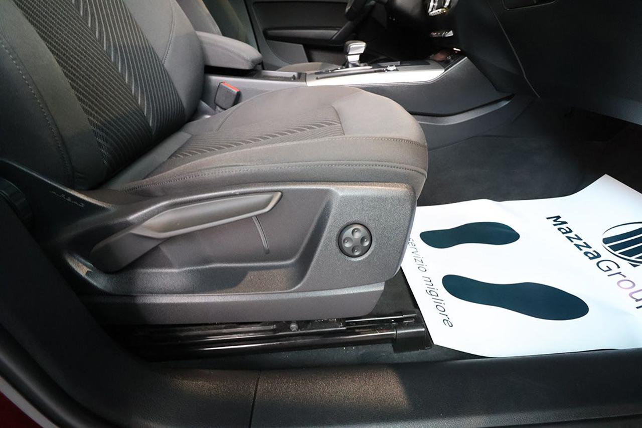 AUDI Q5 35 TDI S-Tronic Business Advanced - 41