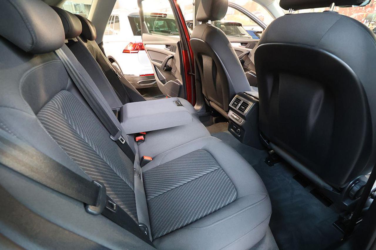 AUDI Q5 35 TDI S-Tronic Business Advanced - 19