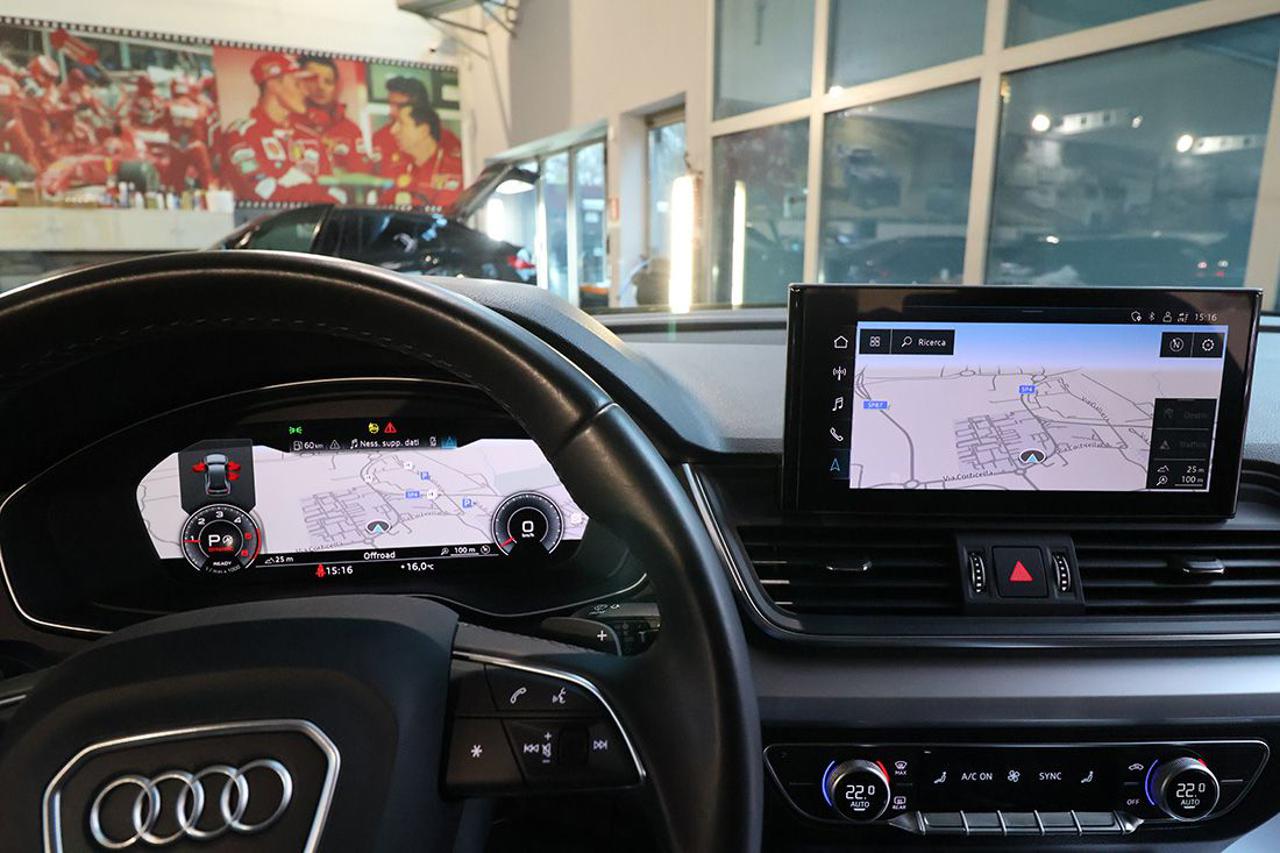 AUDI Q5 35 TDI S-Tronic Business Advanced - 33