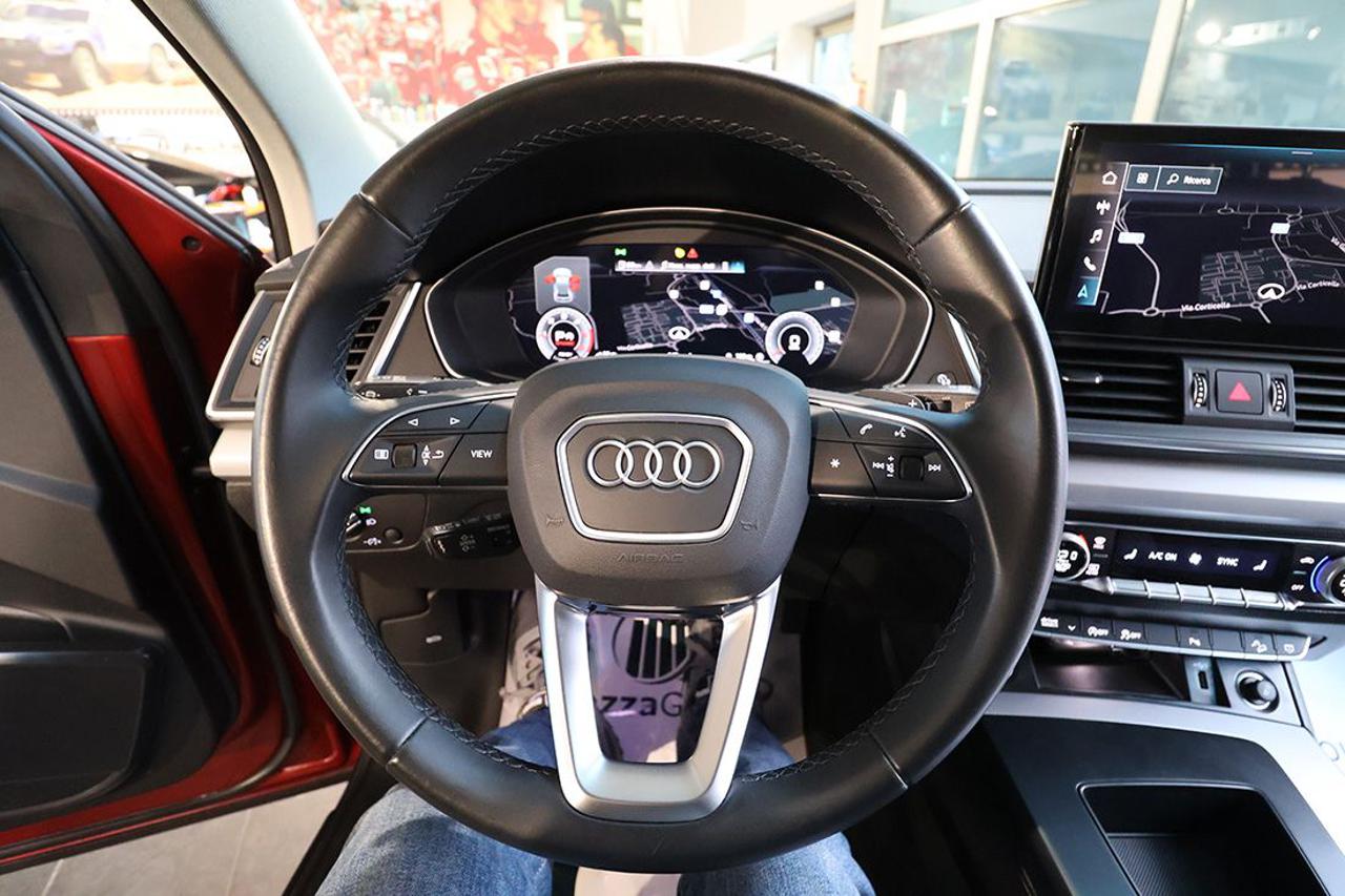 AUDI Q5 35 TDI S-Tronic Business Advanced - 21