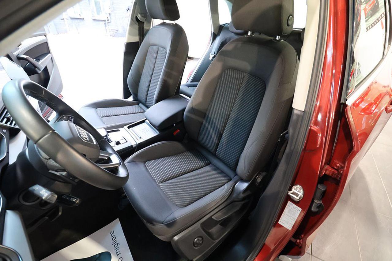 AUDI Q5 35 TDI S-Tronic Business Advanced - 18