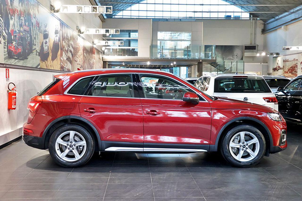 AUDI Q5 35 TDI S-Tronic Business Advanced - 2