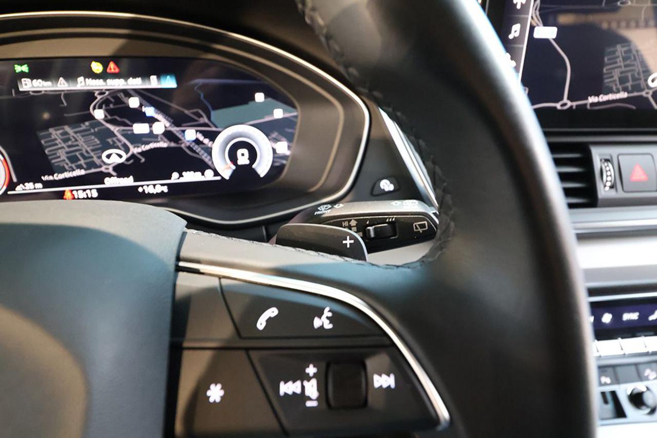 AUDI Q5 35 TDI S-Tronic Business Advanced - 22