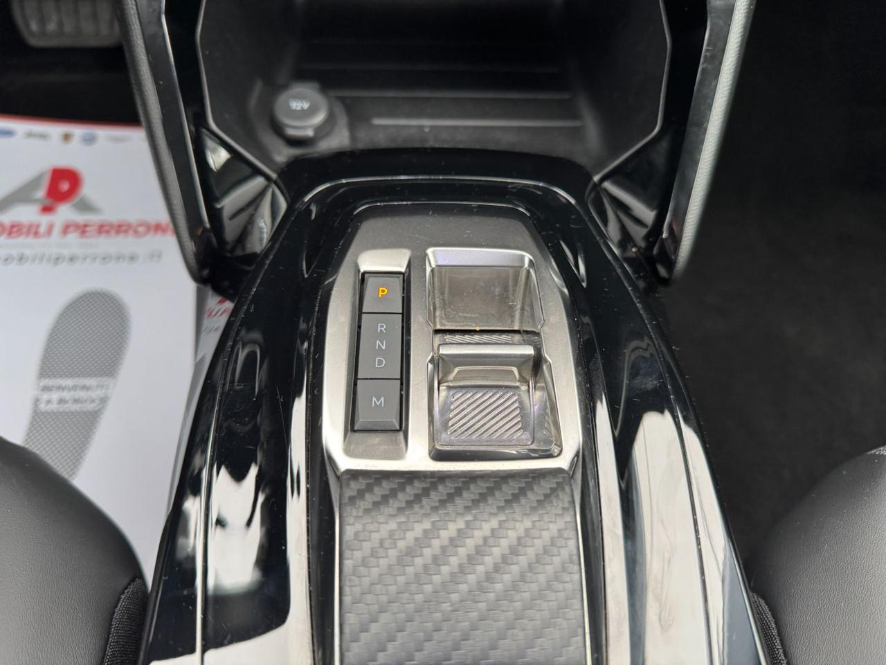 PEUGEOT 2008 1.5 BlueHDI 110cv Allure Pack (Auto/App/Led) - 24