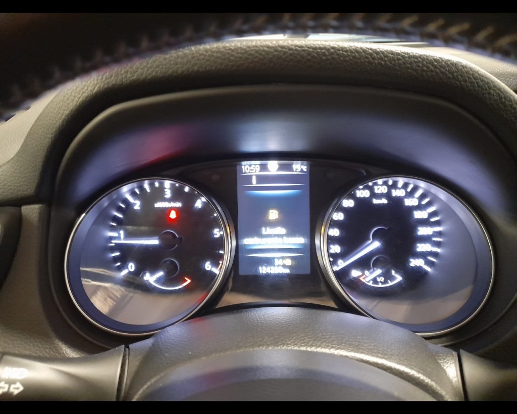 NISSAN Qashqai II 2017 -  1.5 dci Tekna 110cv - 6