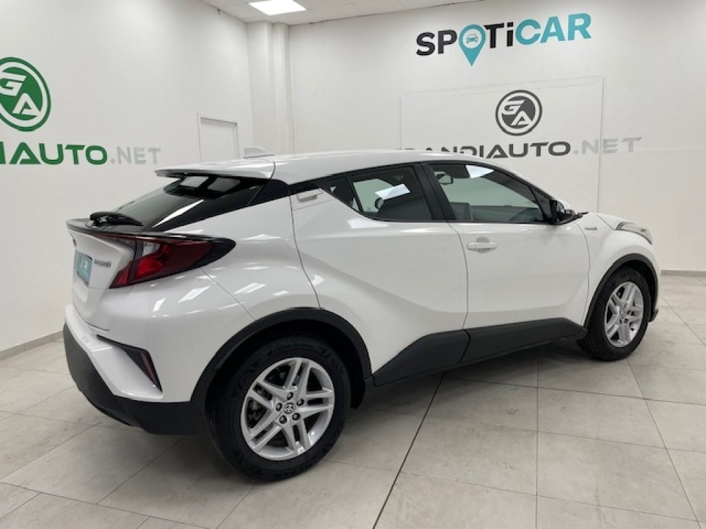 TOYOTA C-HR I -  1.8h Business e-cvt - 4