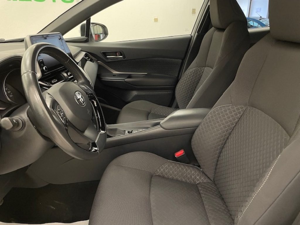 TOYOTA C-HR I -  1.8h Business e-cvt - 10