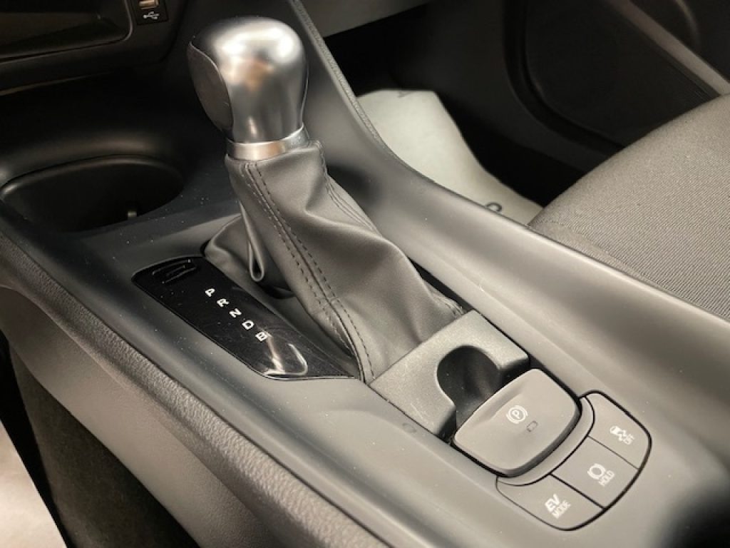 TOYOTA C-HR I -  1.8h Business e-cvt - 13