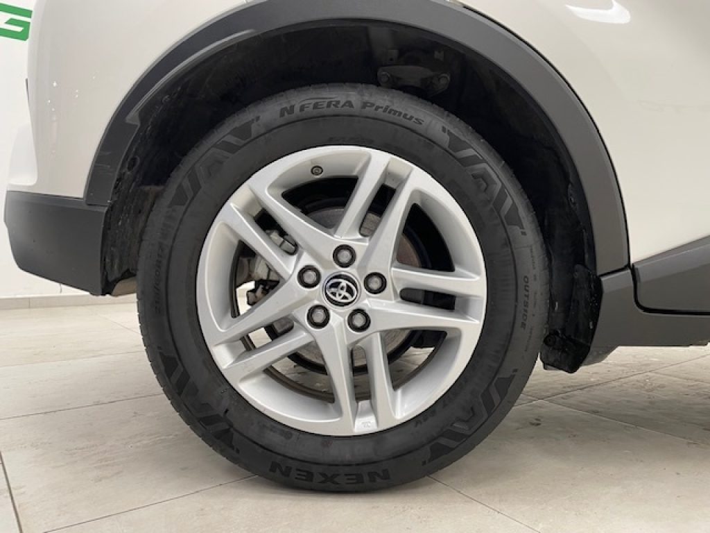 TOYOTA C-HR I -  1.8h Business e-cvt - 21
