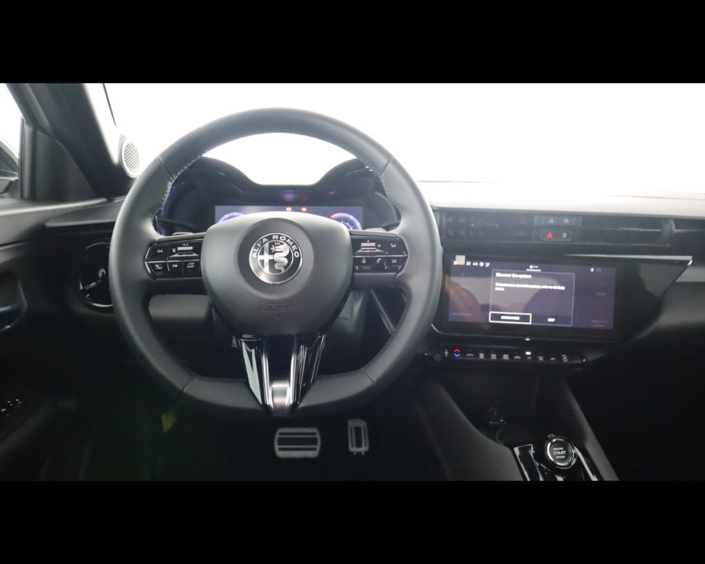 ALFA ROMEO Junior Ibrida Ibrida Speciale1.2 136cv Hybrid Edct6 - 15