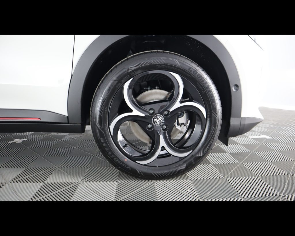 ALFA ROMEO Junior Ibrida Ibrida Speciale1.2 136cv Hybrid Edct6 - 19