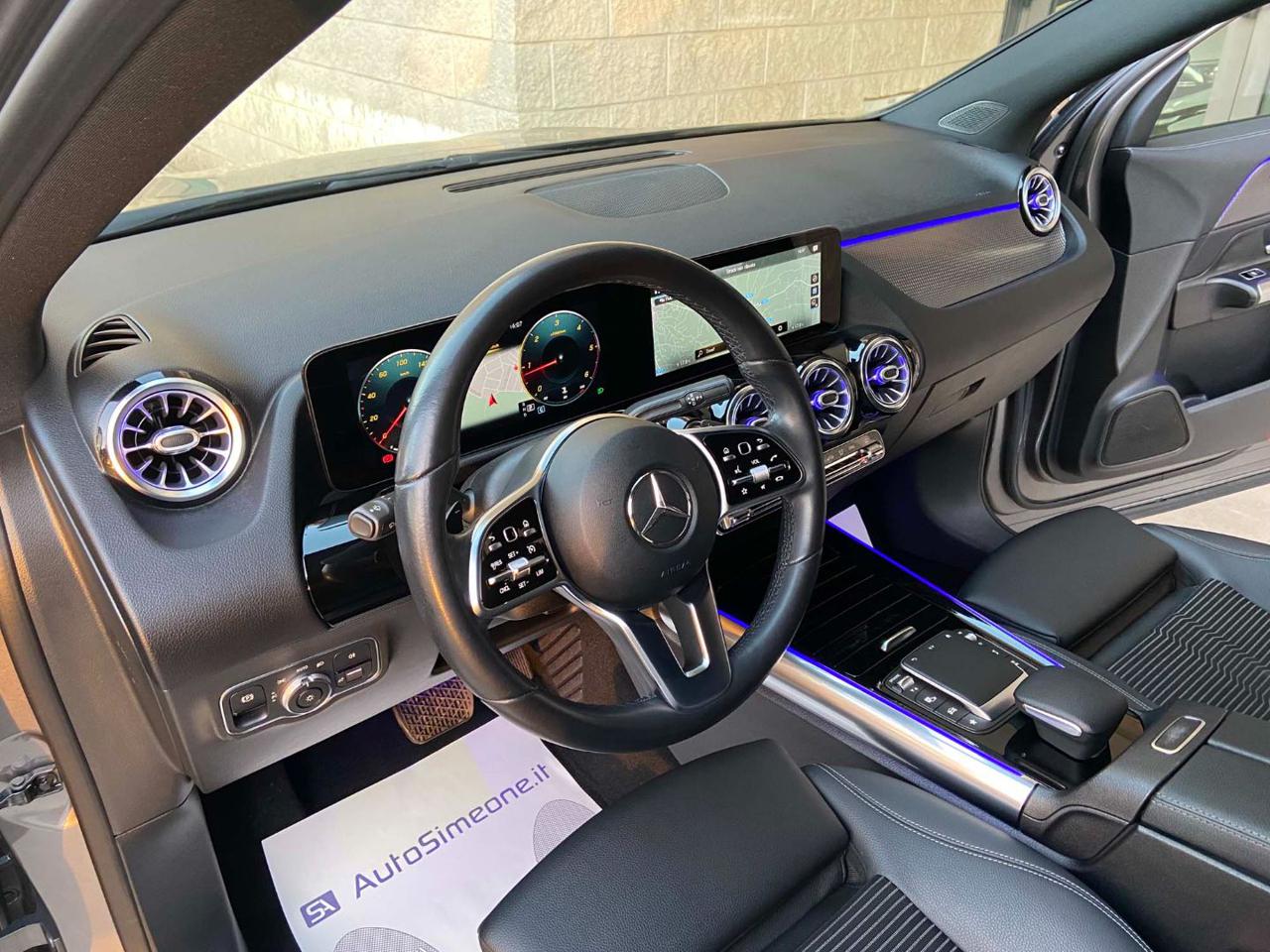 MERCEDES-BENZ GLA 200 d Automatic Sport Plus PACK NIGHT - 11