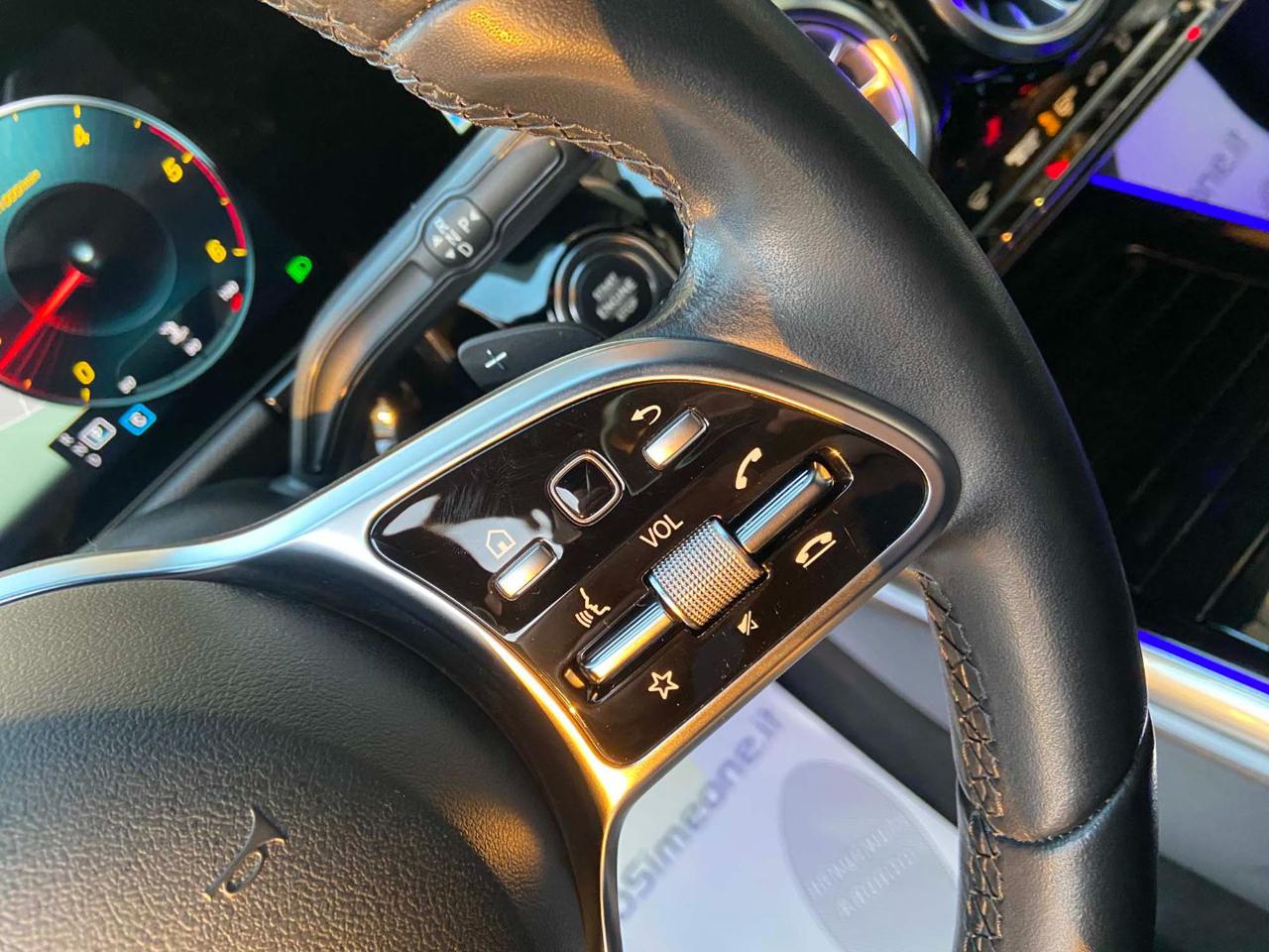 MERCEDES-BENZ GLA 200 d Automatic Sport Plus PACK NIGHT - 31