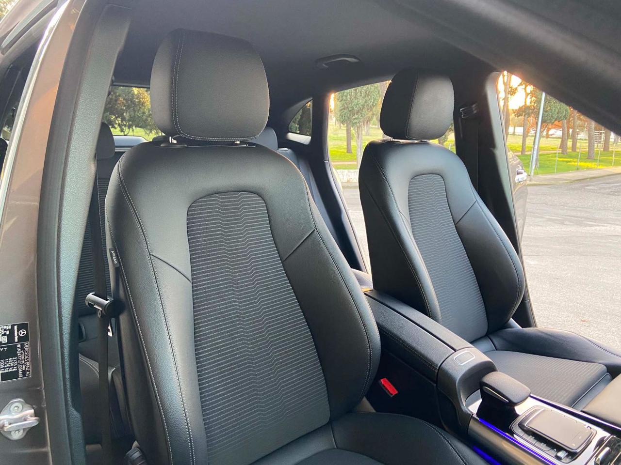 MERCEDES-BENZ GLA 200 d Automatic Sport Plus PACK NIGHT - 25