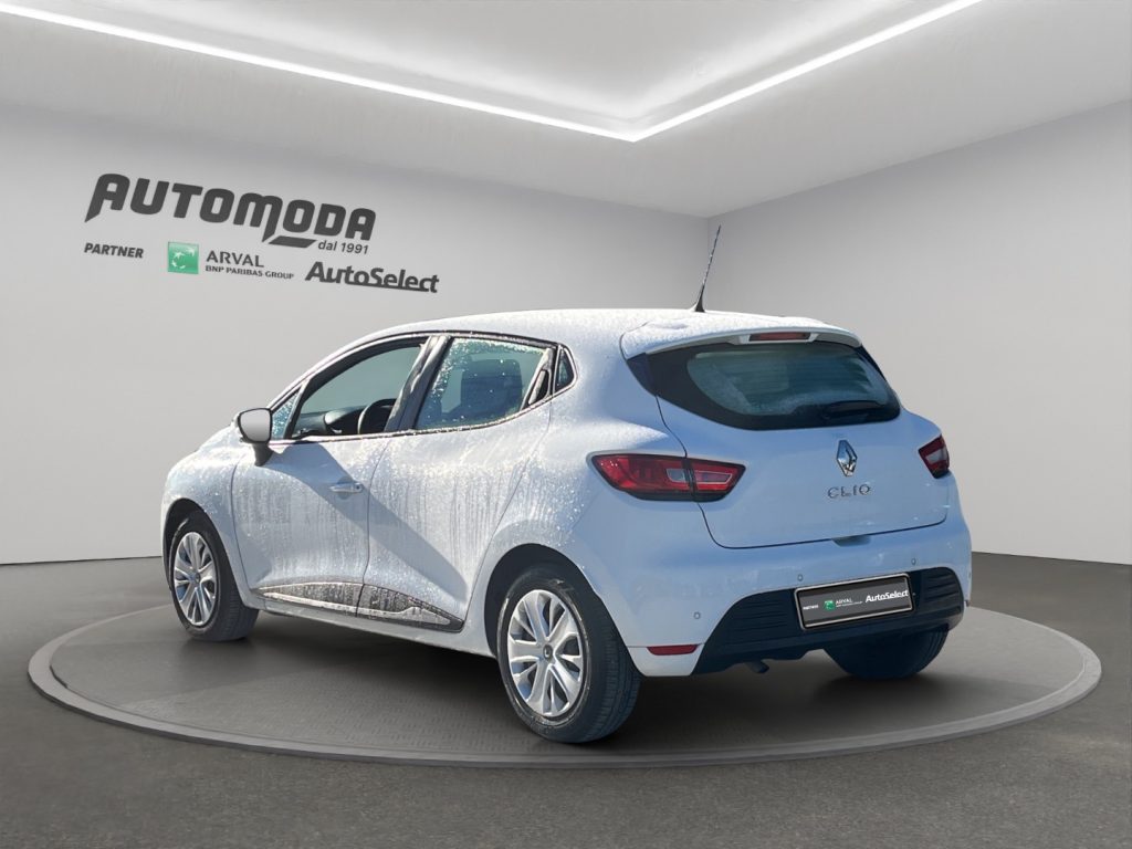 RENAULT Clio 1.5DCI 75 CV - 6