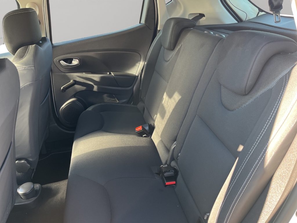 RENAULT Clio 1.5DCI 75 CV - 8